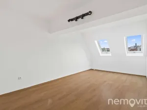 Pronájem bytu 3+kk, Praha - Žižkov, Roháčova, 89 m2