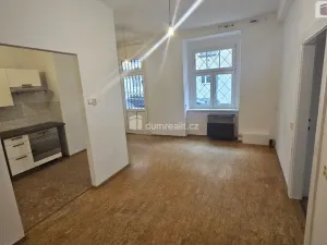 Pronájem bytu 3+kk, Praha - Libeň, Pivovarnická, 60 m2