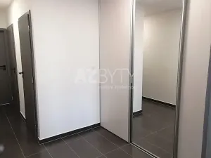 Pronájem bytu 2+kk, Praha - Bohnice, Toruňská, 68 m2