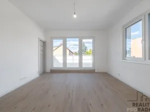 Prodej bytu 4+kk, Ostopovice, B. Němcové, 170 m2