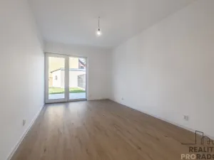 Prodej bytu 4+kk, Ostopovice, B. Němcové, 90 m2