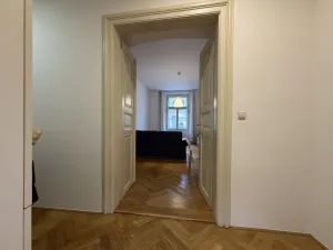 Pronájem bytu 2+1, Praha - Nové Město, Vyšehradská, 55 m2