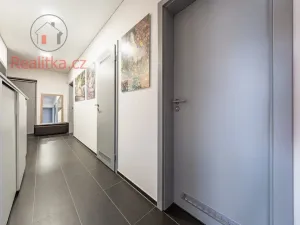 Pronájem bytu 4+kk, Praha - Jinonice, Pod stolovou horou, 114 m2