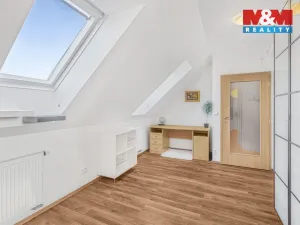 Prodej bytu 3+kk, Mukařov - Srbín, Šípková, 72 m2