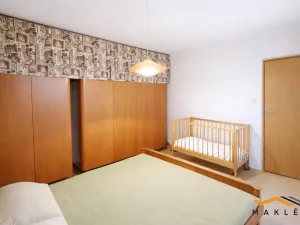 Pronájem rodinného domu, Dačice - Dačice III, Vápovská, 200 m2