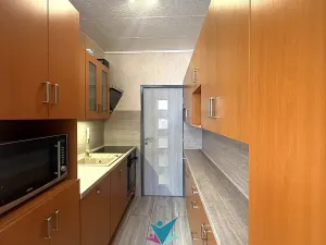 Pronájem bytu 2+1, Teplice, Fügnerova, 60 m2