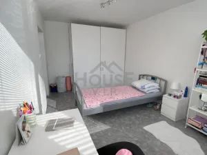 Prodej bytu 4+1, Praha - Prosek, Mimoňská, 74 m2