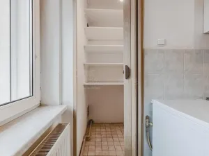 Pronájem bytu 3+1, Praha, Budějovická, 83 m2