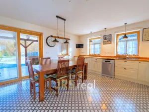 Prodej rodinného domu, Novosedly, 187 m2