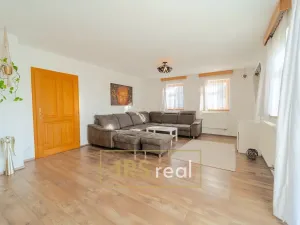 Prodej rodinného domu, Novosedly, 187 m2