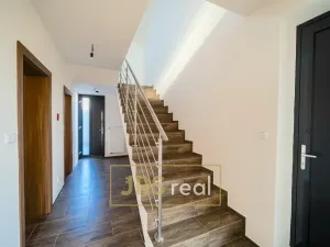 Prodej rodinného domu, Novosedly, 176 m2