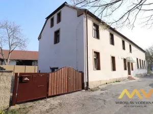 Pronájem bytu 1+kk, Hradec Králové - Nový Hradec Králové, Hlavní, 25 m2