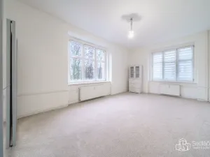 Prodej bytu 3+1, Karlovy Vary - Drahovice, Vítězná, 93 m2