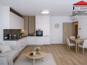 Pronájem bytu 3+kk, Brno, Orlí, 83 m2