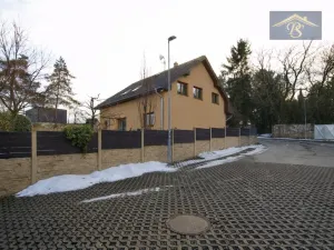 Prodej rodinného domu, Líbeznice, Školská, 186 m2