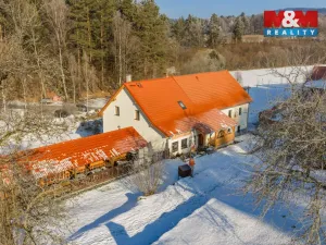 Prodej rodinného domu, Benešov nad Černou - Děkanské Skaliny, 217 m2