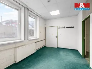 Pronájem obchodního prostoru, Kladno, Čechova, 174 m2