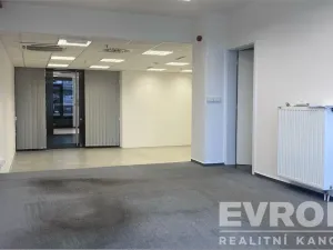 Prodej obchodního prostoru, Brno - Štýřice, Pražákova, 73 m2