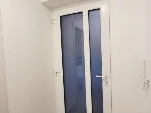 Pronájem bytu 1+kk, Praha - Strašnice, Strančická, 24 m2