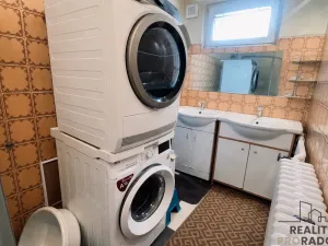 Prodej rodinného domu, Návsí, Jahodová, 240 m2