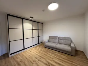 Pronájem bytu 3+kk, Český Krumlov, Za Jitonou, 76 m2