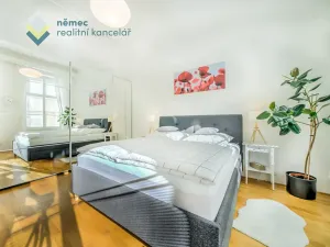 Pronájem bytu 3+1, Praha - Vinohrady, Záhřebská, 106 m2