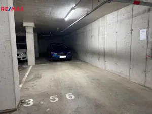 Pronájem garážového stání, Olomouc, Camilla Sitteho, 17 m2
