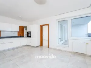 Prodej bytu 3+kk, Praha - Horní Měcholupy, Hornoměcholupská, 56 m2