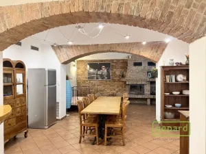 Pronájem kanceláře, Praha - Vinohrady, Bělehradská, 132 m2