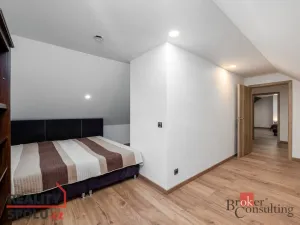 Prodej bytu 4+kk, Plzeň - Lobzy, Lobezská, 120 m2