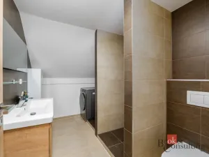 Prodej bytu 4+kk, Plzeň - Lobzy, Lobezská, 120 m2