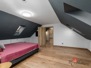 Prodej bytu 4+kk, Plzeň - Lobzy, Lobezská, 120 m2