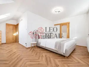 Prodej rodinného domu, Jesenice - Osnice, Hledíková, 164 m2