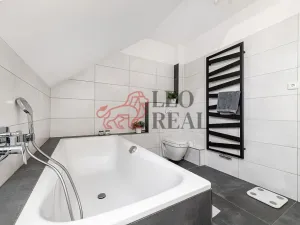 Prodej rodinného domu, Jesenice - Osnice, Hledíková, 164 m2