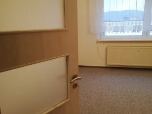 Pronájem bytu 2+1, Liberec - Liberec XII-Staré Pavlovice, Jabloňová, 56 m2