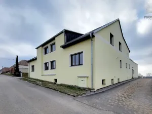 Prodej bytu 3+kk, Hrádek, 112 m2
