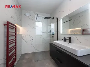 Pronájem vily, Praha - Lysolaje, 150 m2