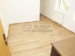 Pronájem bytu 1+kk, Neratovice, 25 m2