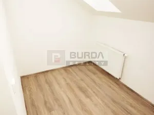 Pronájem bytu 1+kk, Neratovice, 25 m2