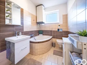 Prodej rodinného domu, Všejany, Na Prstýnku, 256 m2