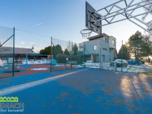 Pronájem bytu 2+kk, Uherské Hradiště, Nad Žlebem, 116 m2