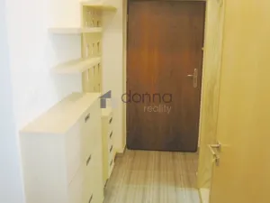 Pronájem bytu 2+kk, Praha, Slezská, 60 m2