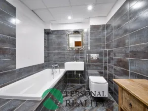 Prodej bytu 4+1, Mariánské Lázně, Anglická, 152 m2