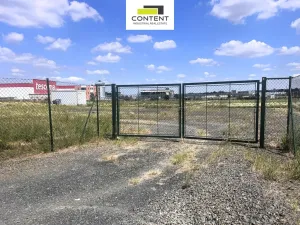 Pronájem komerčního pozemku, Nupaky, 17000 m2