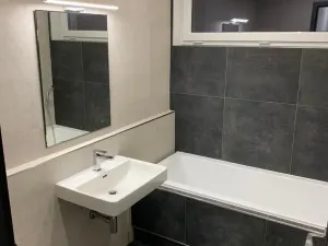 Pronájem bytu 2+kk, Pardubice - Zelené Předměstí, Pod Vinicí, 67 m2