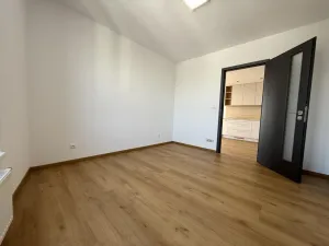 Pronájem bytu 2+kk, Pardubice - Zelené Předměstí, Pod Vinicí, 67 m2