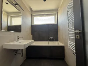 Pronájem bytu 2+kk, Pardubice - Zelené Předměstí, Pod Vinicí, 67 m2