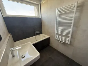 Pronájem bytu 2+kk, Pardubice - Zelené Předměstí, Pod Vinicí, 67 m2