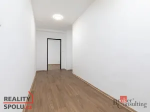 Prodej bytu 2+1, Karviná - Nové Město, Fibichova, 67 m2