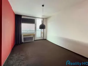 Prodej bytu 2+kk, Praha - Kobylisy, Třebenická, 38 m2